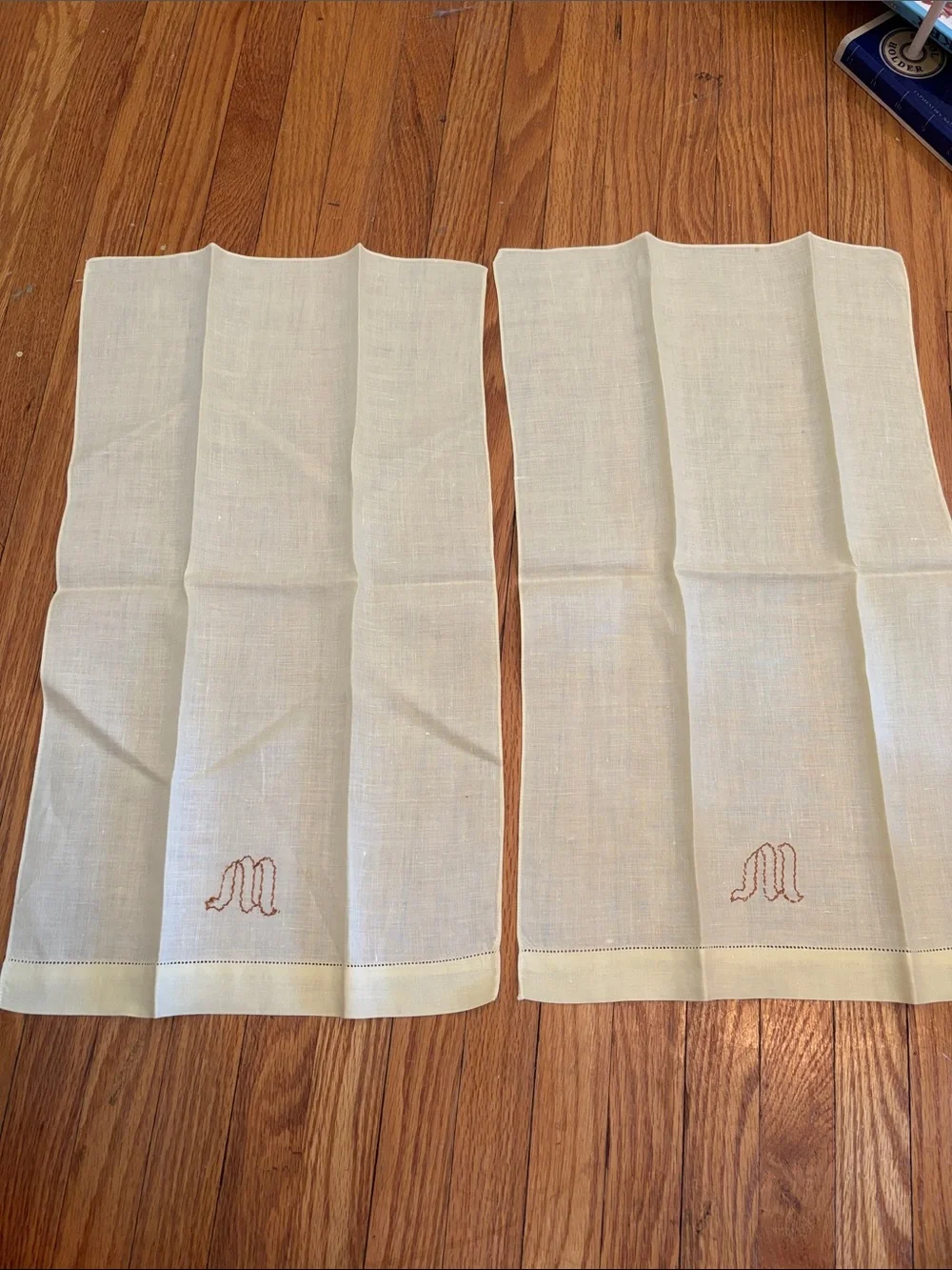 Vintage Embroidered Initial Linen Napkins - Set of 2, pale Yellow 11 x 18.5”